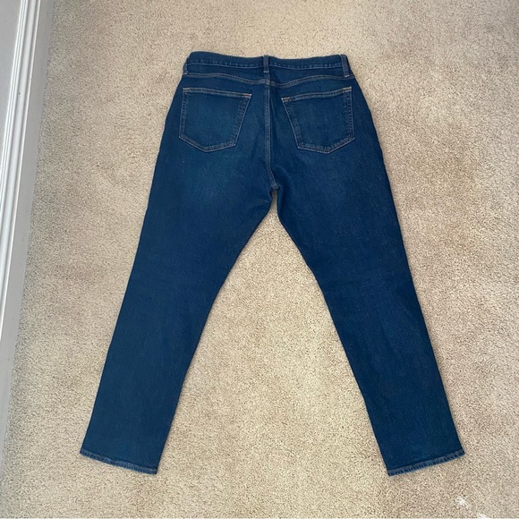 Old Navy Jeans - Picture 2 of 3